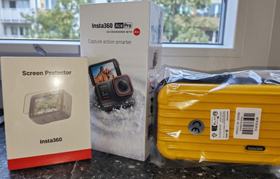 Insta360 Ace Pro + Screen Protector