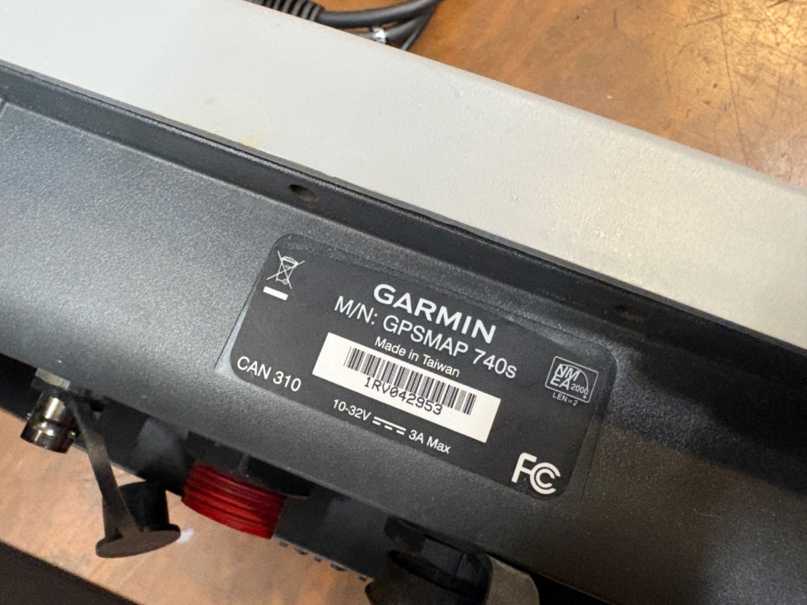 GARMIN 740S GPS MAP TOUCH SCREEN CHARTPLOTTER W/SUN COVER POWER CORD...