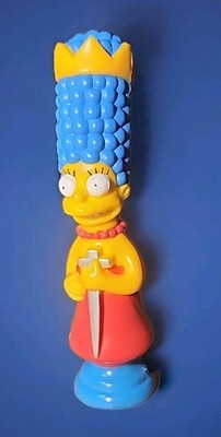 Queen Marge Simpsons 3D Chess Replacement Piece Blue Base Red Dress 1992