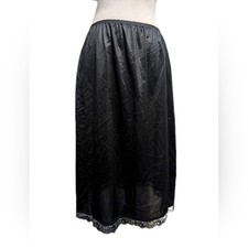 Vintage Deena Sz L Elegant Black Lace Trim Skirt Half Slip