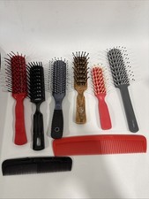 Lot of Vintage Hair Combs And Brushes -Wooden goody, vidal Sassoon