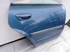 Porte arrière et accessoires Subaru OUTBACK