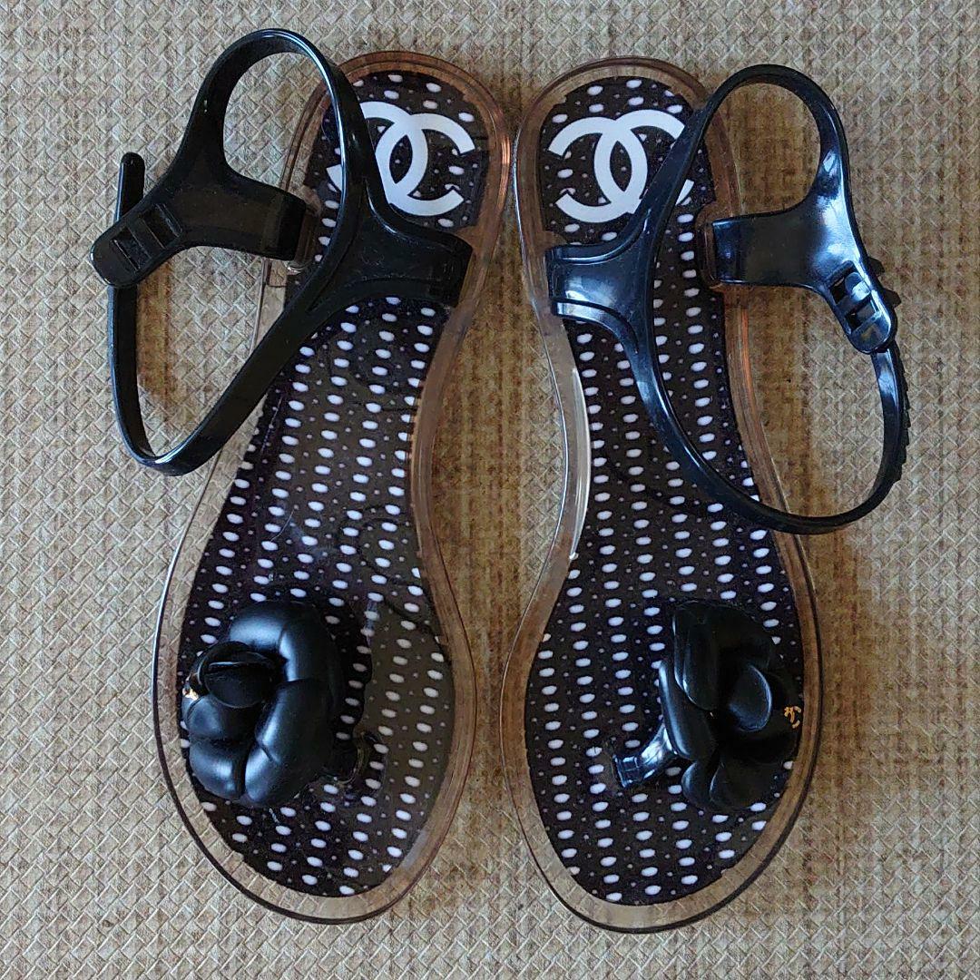 chanel jelly mules