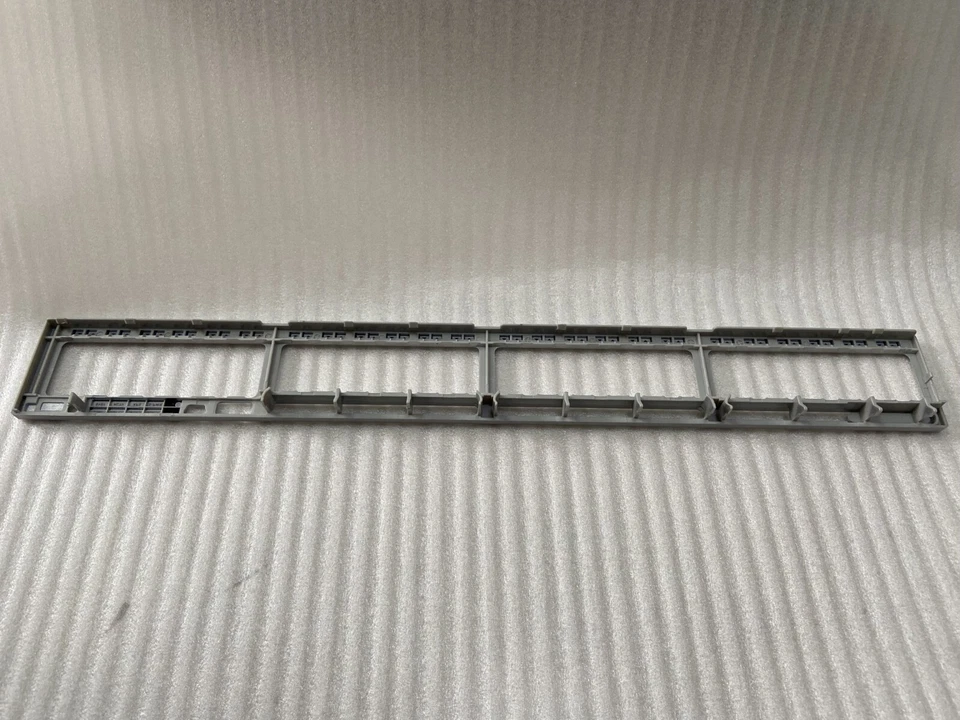 NEW Style Cisco WS-C3850-48T-S / WS-C3850-48T-L Faceplate for replaement - Image 4 of 4