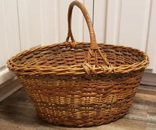Vintage Primitive Woven Wicker Farmhouse Country Gathering Basket Painted Stripe