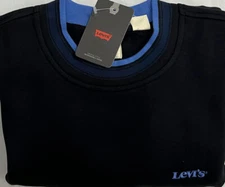 New Levi's Men's Crewneck Long Sleeve Fleece Sweatshirt Black Color Size L $27