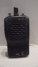 VX Standard VX-210AU UHF 450-490 MHz 16CH Two Way Radio