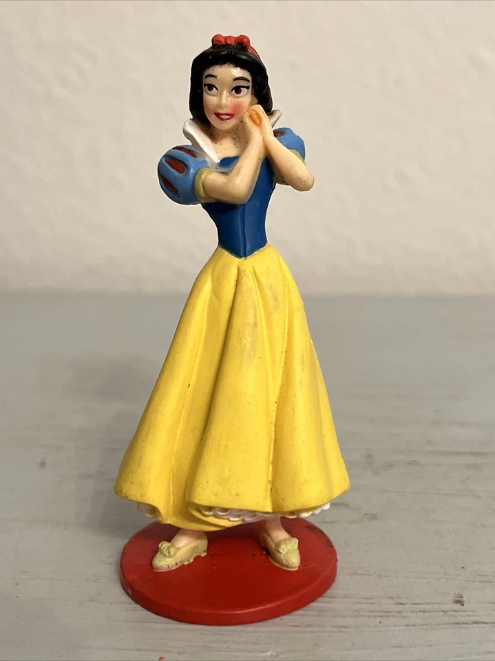 "Figura de acción blanca como la nieve disney 3,5"" juguete de pvc en base (usado" Foto 3 de 4