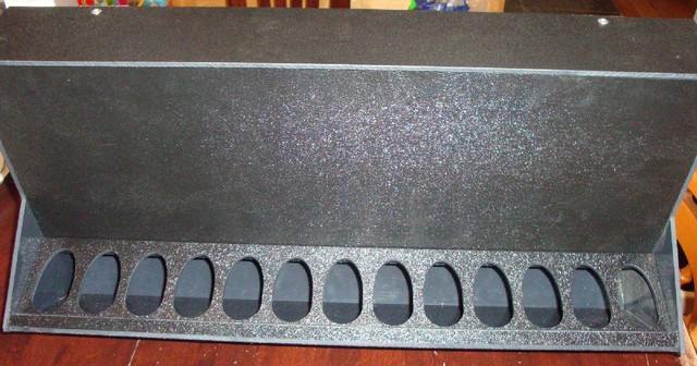 Chicken Poultry Gamebird Waterfowl Black Wall Mounted 25 Feeder