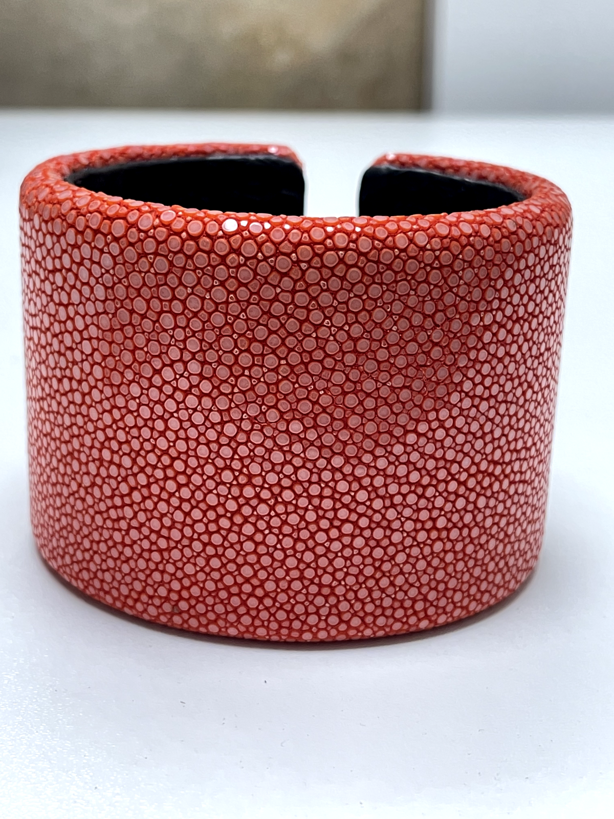 LuxuriousGenuineStingrayLeatherWideCuffBraceletinCoralRed
