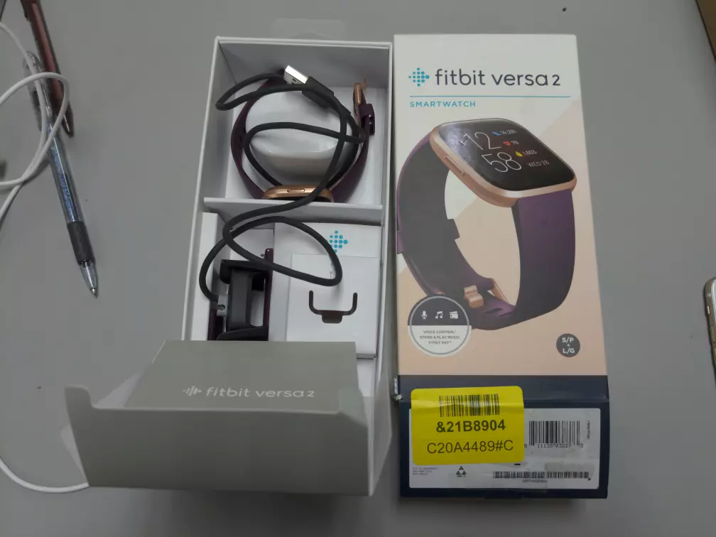 Fitbit Versa 2 and Garmin Vivoactive 4s GPS Test 