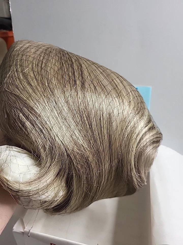 Peluca Revlon Great Feeling Best Friend en Color 1870R Sahara Bisque Nueva Sintética Foto 3 de 4