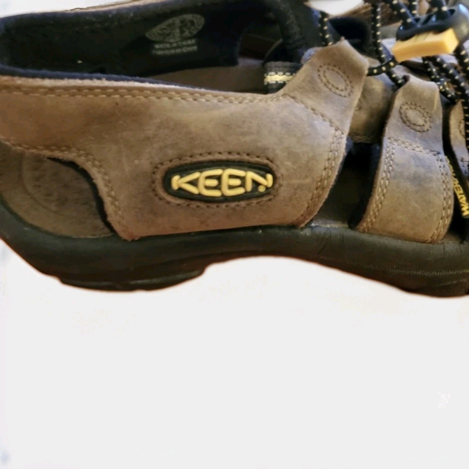 Sandali da pescatore Keen Newport H2 da uomo 8 scarpe da trekking acqua cinturino in pelle