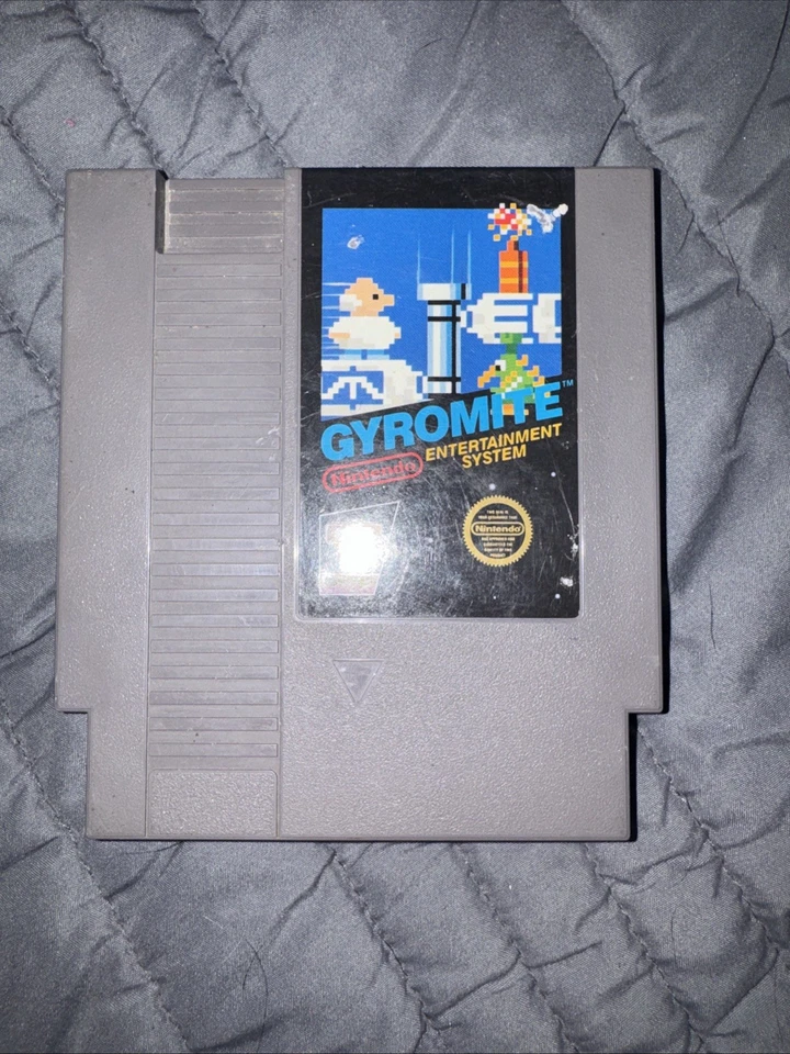 5 juegos Nintendo 1 mando Kirby’s, Gyromite, Paperboy, Tetris, Rad Racer Foto 3 de 4