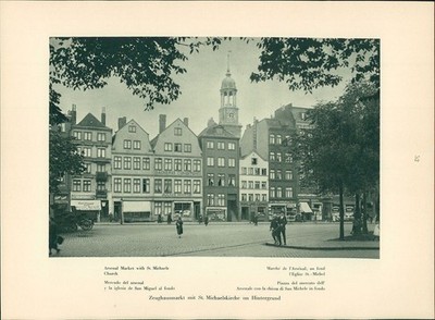 HAMBURG - Kupfertiefdruck : ZEUGHAUSMARKT mit St. Michaelskirche im Hintergrund.