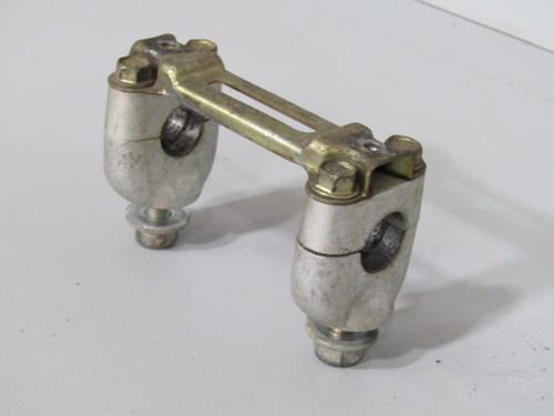 1986-1988 HONDA TRX200SX FOURTRAX HANDLEBAR CLAMP ASSEMBLY