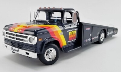 Dodge D-300 Ramp Truck Autotransporter AAR Trans-Am Team ACME in 1:18 NEU