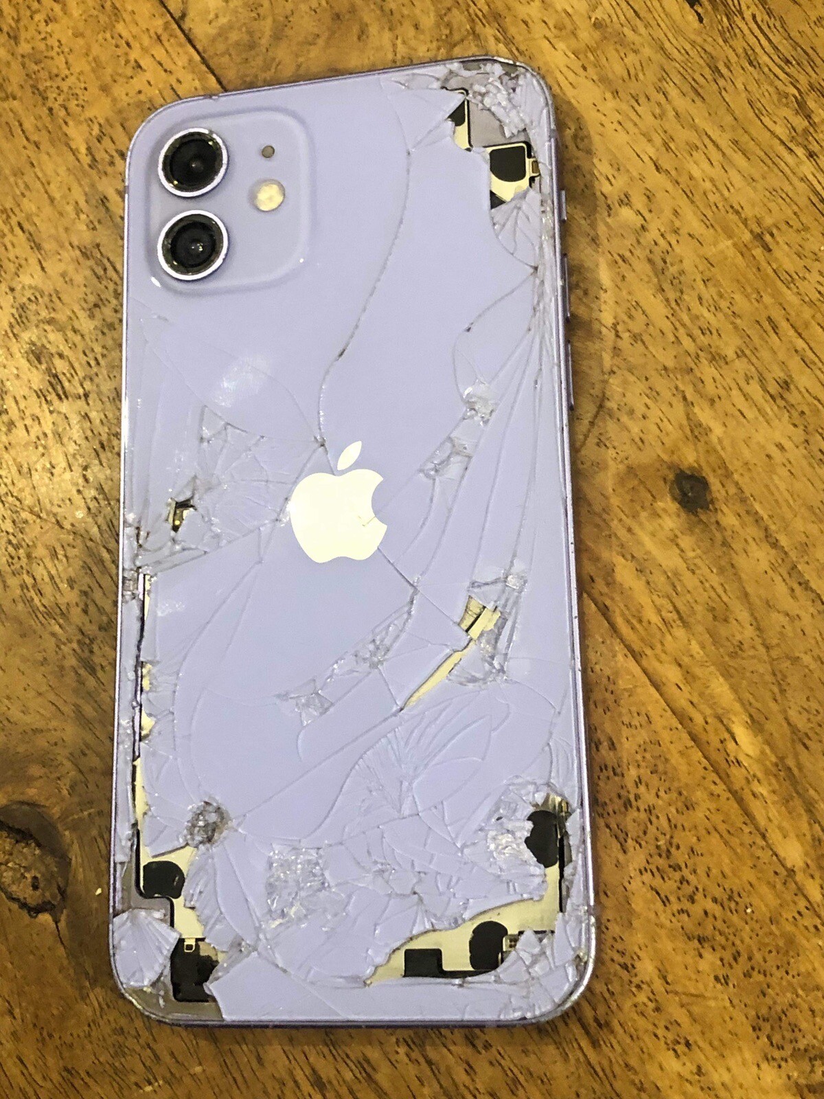 Apple iPhone 12 64GB purple (Unlocked) cracked back. faulty cameras