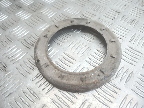 BMW 3 E46 2003 Befestigungsmutter Kraftstoffpumpe im Tank Benzin 170kW UST107399