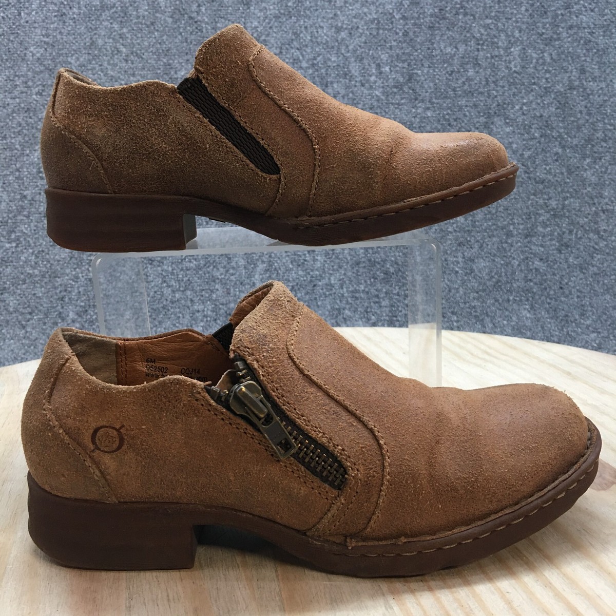 Born Boots Womens M Lennon Sand Ankle Bootie Brown Suede Distressed D52502