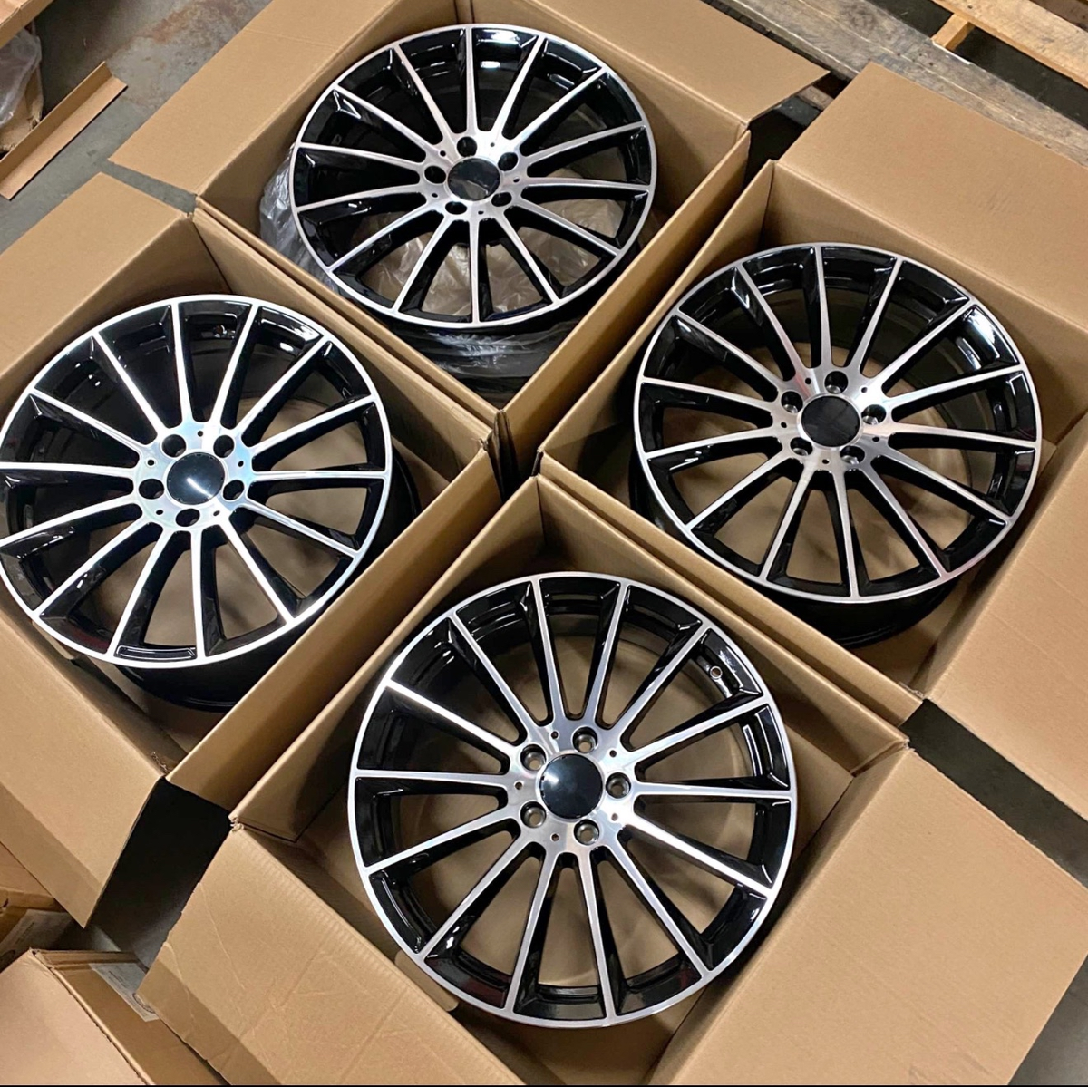 Set of 4 19x8.5 19x9.5 STAGGERED Mercedes Benz AMG 5x112 CB 66.6