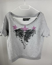 Converse Grey Barbed Wire Heart Graphic T-Shi...