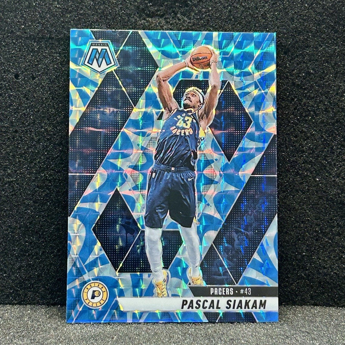 Pascal Siakam Blue Prizm 2024-25 Panini Mosaic #145 | eBay