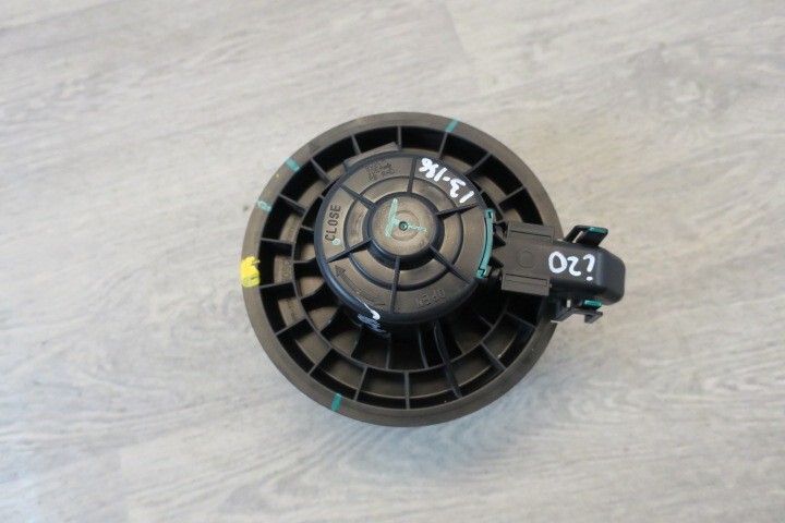 Picture 3 of 6