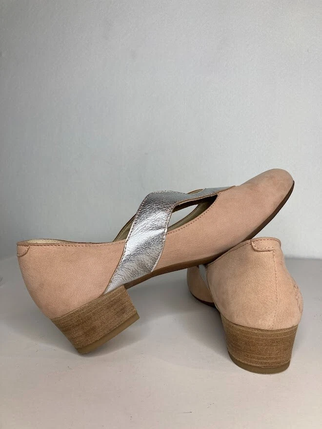 FLY London 米色/粉色麂皮绒皮革银色懒人鞋 1.75 英寸方跟 8.5 码 — 第 2/4 张图片