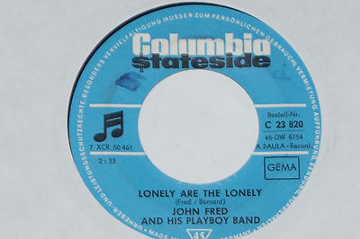 JOHN FRED AND HIS PLAYBOY BAND -We Played Games / Lonely Are The Lonely- 7'' 45 