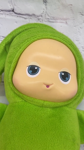 2009 Hasboro Glo Worm Snuggles Light up Plush Stuffed Animal 9 inch Green Works - Video 1 of 1