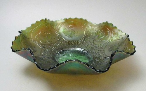 VINTAGE FENTON DRAGON AND LOTUS GREEN CARNIVAL GLASS BOWL COLLAR BASE - Picture 6 of 12