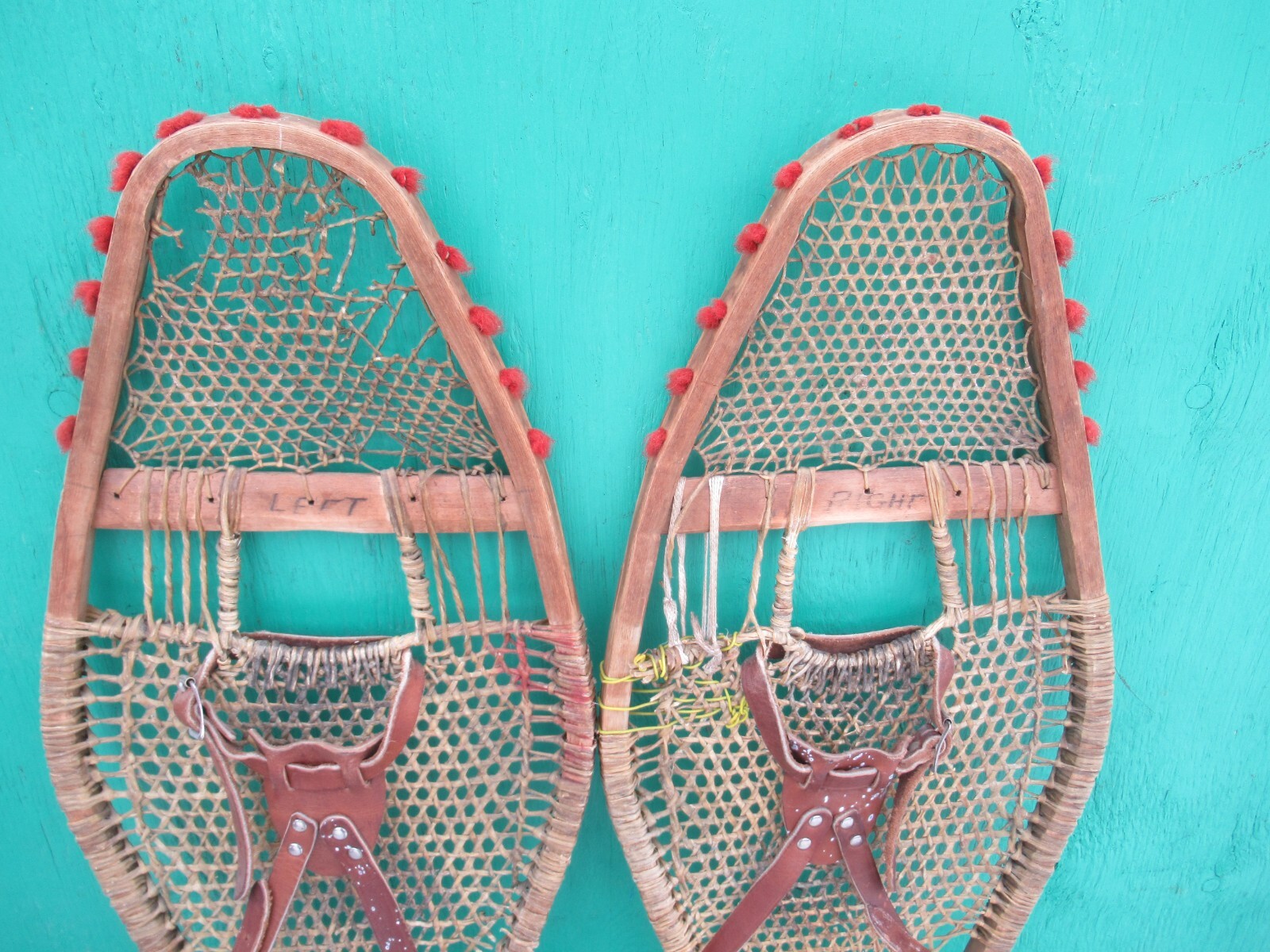 GREAT VINTAGE SNOWSHOES 37" Long x 11" Wide Very Old BEAUTIFUL eBay