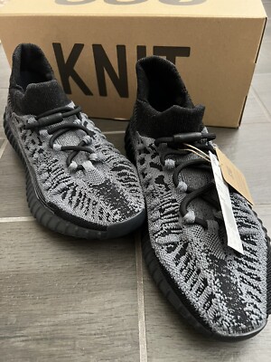 Yeezy Boost 350 V2 Compact
