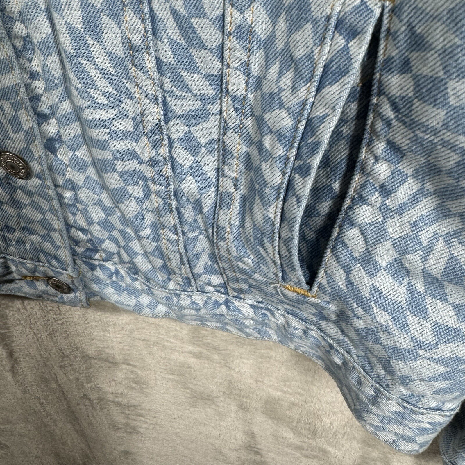 Picture 8 of 17