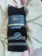 G.H. Bass & Co. 2 Pair Outdoor Wool Blend Crew Socks Brand New One Size