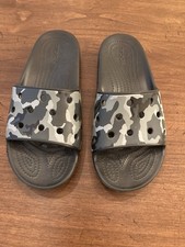 CROCS  W-8 M-5 Dark Camo. Black gray green NWOT. UNISEX 