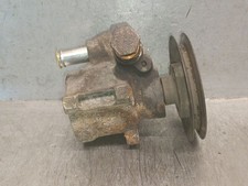 Pompe direction assistée Seat INCA