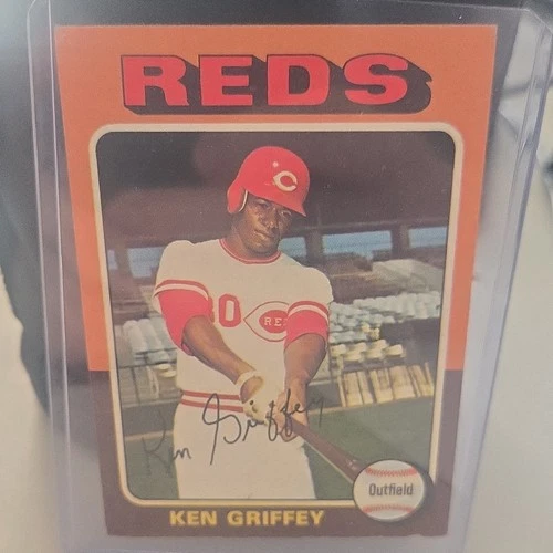 Topps 1975 Topps #284 Ken Griffey Cincinnati Reds Autographed Baseball Card