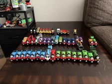 Take N Play Thomas and Friends Lot of 50 Diecast Metal