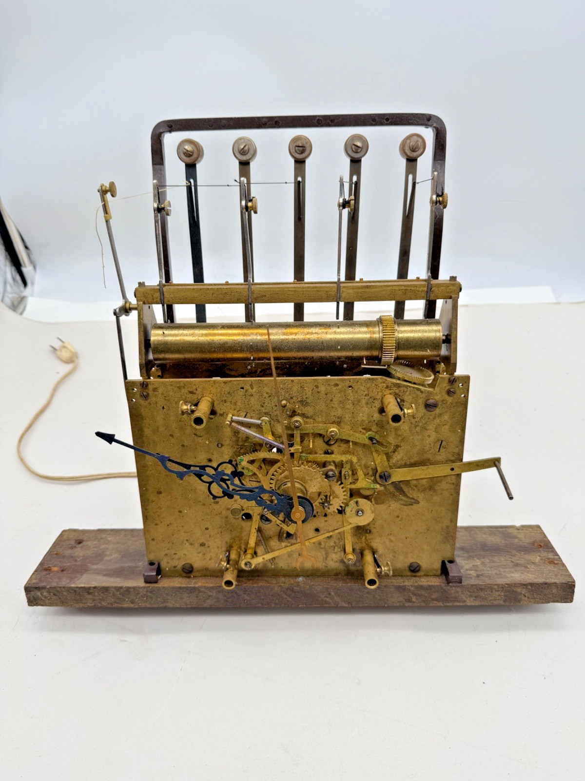 Herschede 5 Tube Tall Case Electric Clock Movement, Works. (0961)