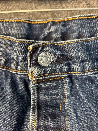Levi’s 501 Jeans Men’s 42X29 Dark Blue Denim Button Fly Straight Leg Tag 44x30 - Picture 4 of 16