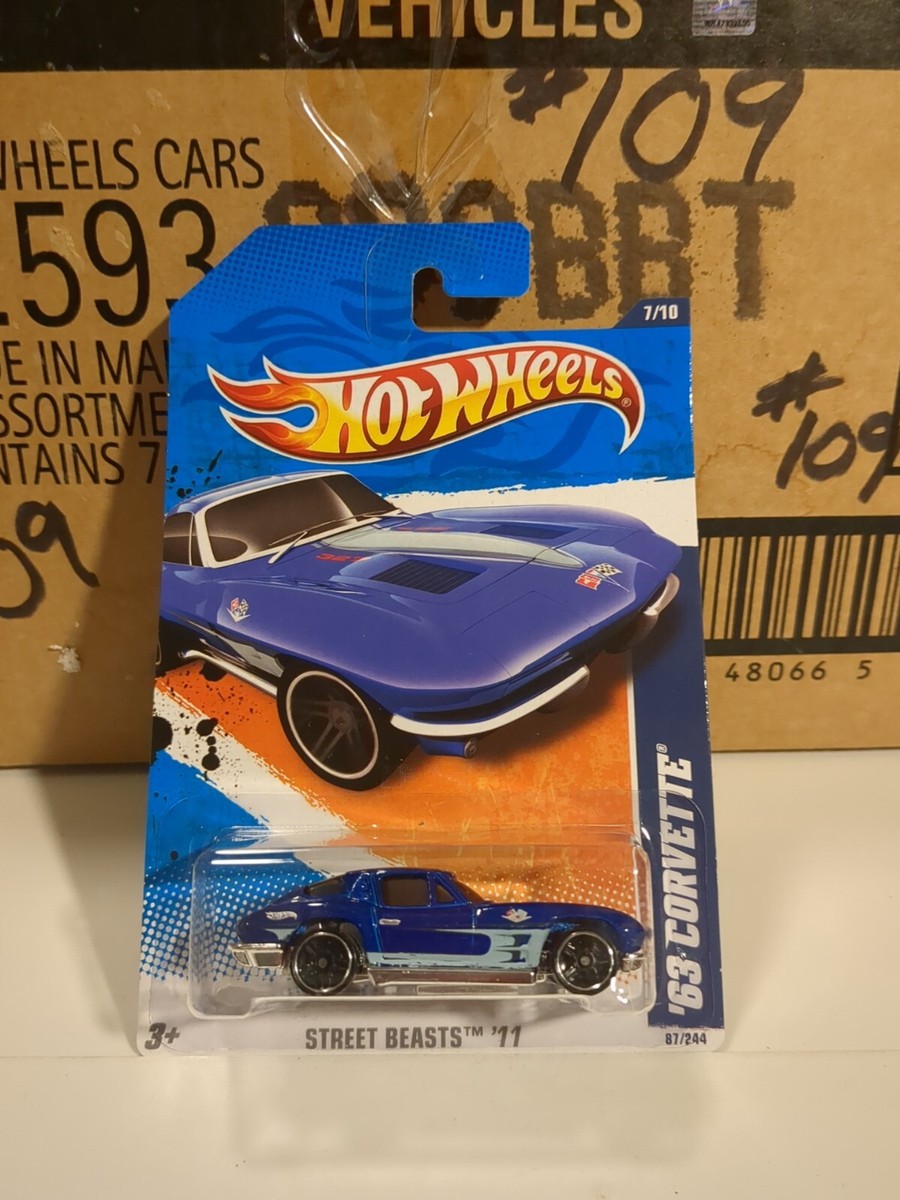 Hot Wheels Chevrolet Corvette 1963 - Édition 2011 Street Beasts, Carte Longue, Bleue, 1/64