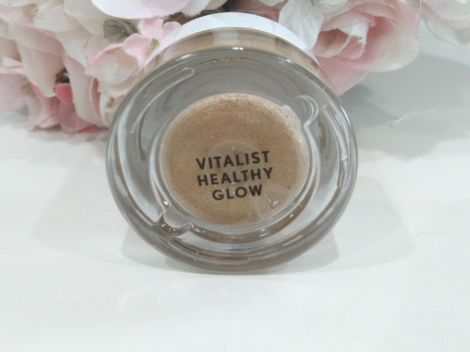 Covergirl Vitalist Healthy Glow Highlighter # 6 Daybreak .24 oz Ea 8 pcs