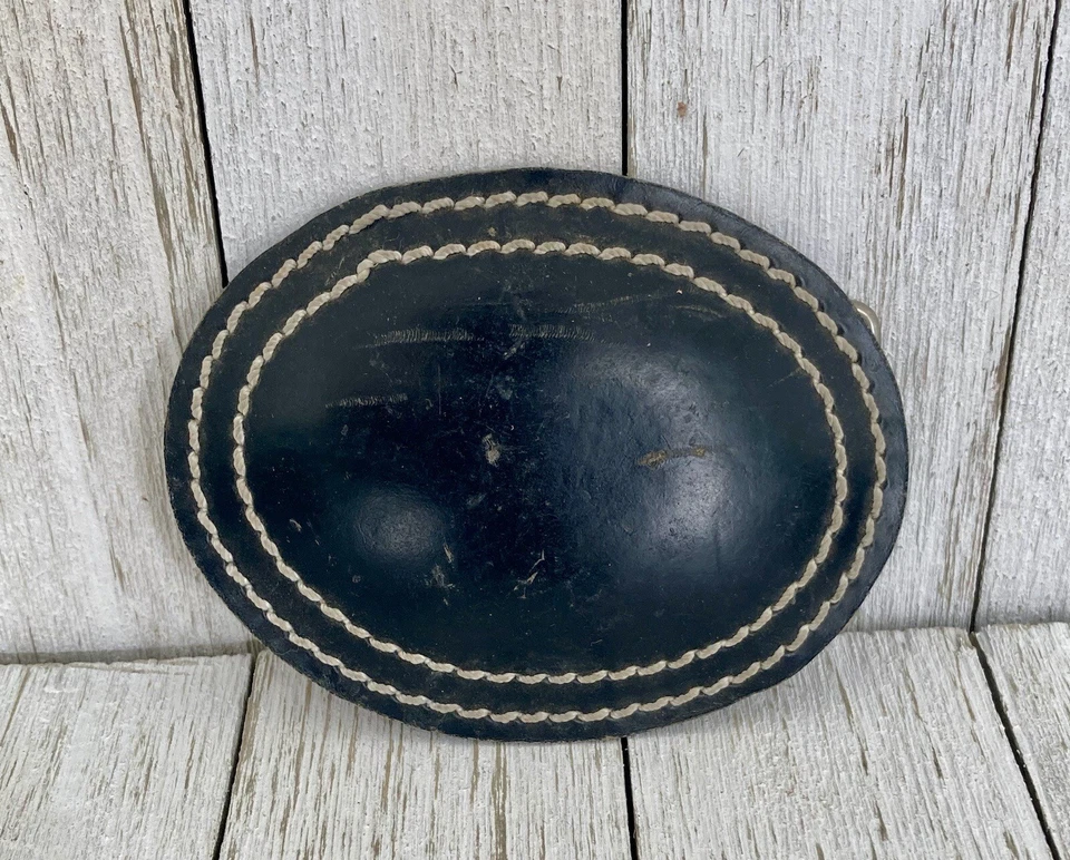 ¡HALLAZGO DE PROPIEDAD! Hebilla de cinturón occidental vintage de cuero negro cosida en blanco Foto 2 de 3