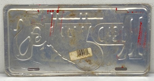 Vintage Detroit Red Wings NHL Novelty License Plate Hockey Wall Decor NOS READ - Picture 2 of 8