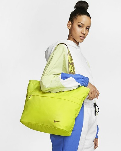 nike essential tote bag