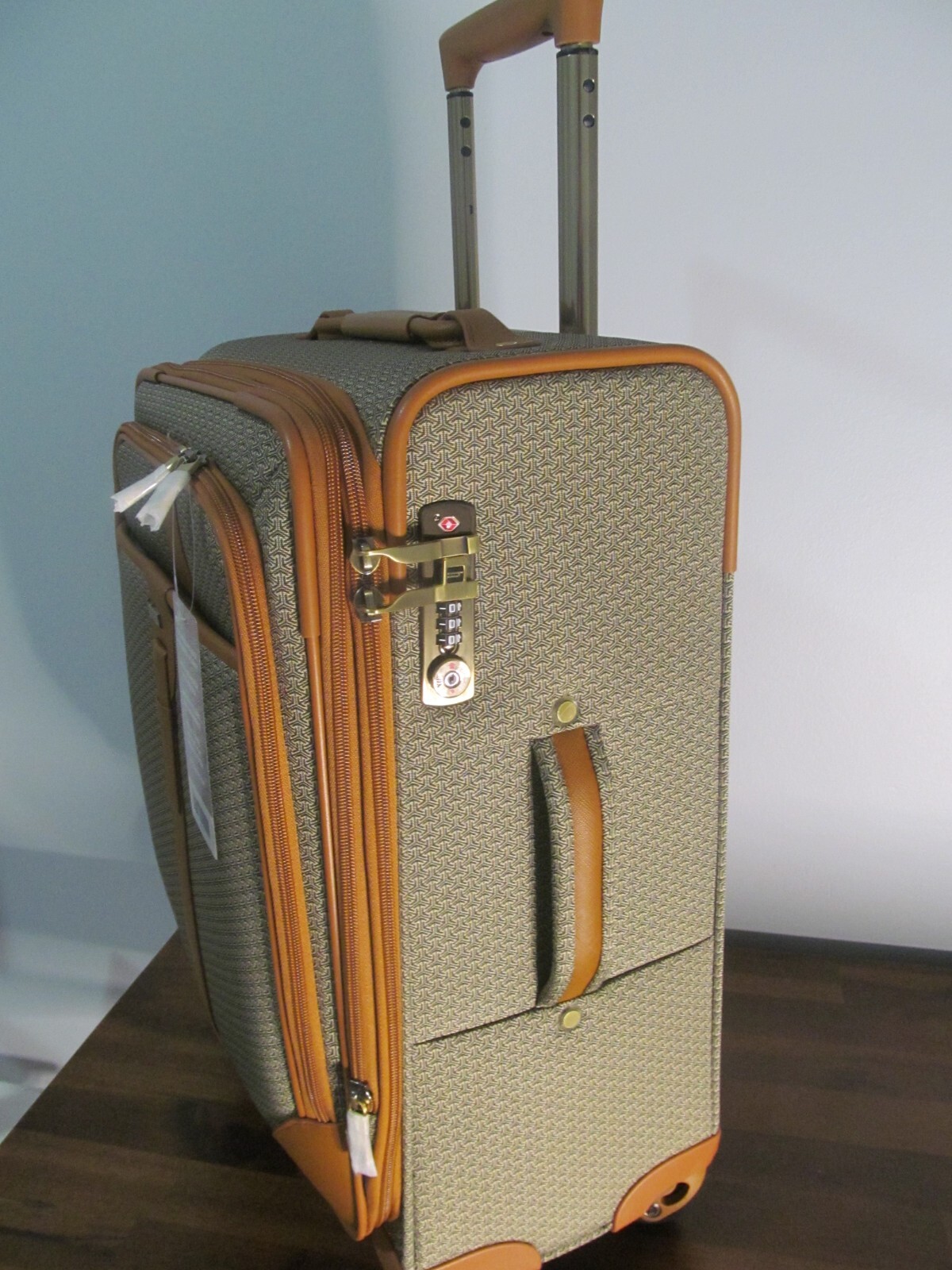 Hartmann Luggage Set. Tan Luxe Carry On, Check In, & Travel Valise, TSA