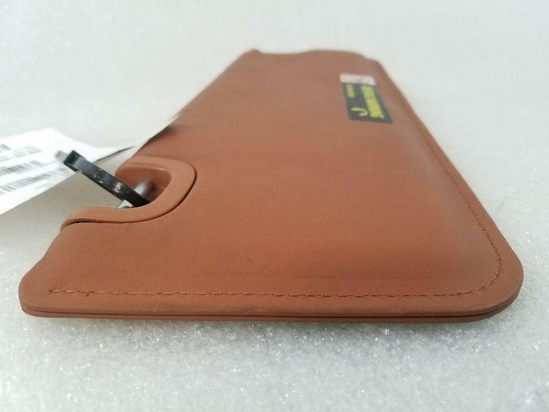 06 BENTLEY Left Sun Visor