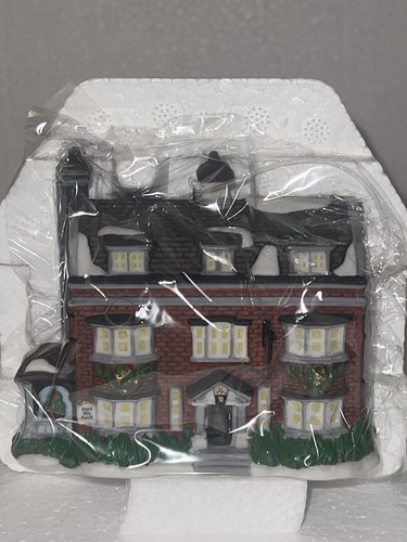 DEPT 56 CLASSIC ORNAMENT SERIES "GAD'S HILL PLACE" #98732 BRAND NEW - Foto 1 di 3